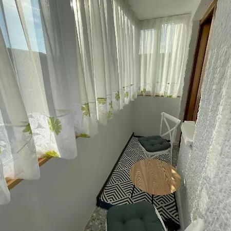 Like - Cozy & Quite * Piatra Neamt
